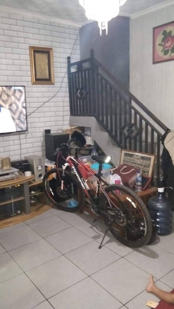 [RBT486] Dijual Rumah 7 Tumbak Akses Masuk Gang - Gambar 3