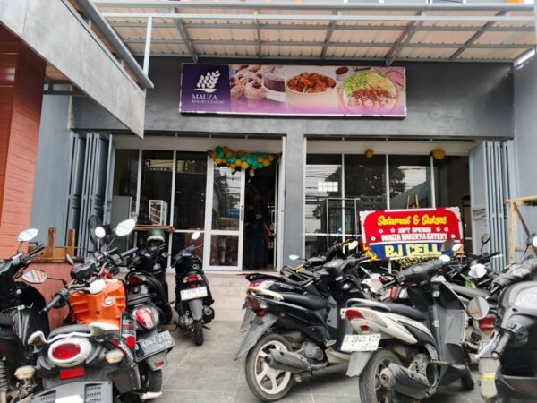 [RBT358] Dijual Ruko 3 Lantai Ready Siap Pakai