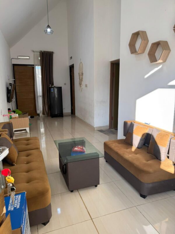 [RBT195] JUAL CEPAT RUMAH FULL FURNISHED – Rancaekek, Bandung - Gambar 3