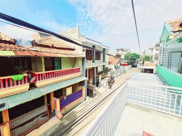 [RBT442] Dijual Rumah + 10 kamar kosan aktif lokasi di dekat PRAMA / GRIYA lokasi Babakan Sari Kiaracondong Kota Bandung