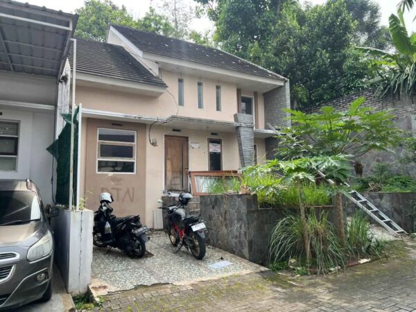 [RBT403] Dijual Cepat Rumah di Komplek Bumi Cileunyi Asri - Gambar 11