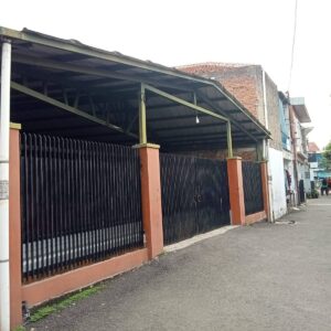 [RBT313] Dijual Garasi (Kontrakan Garasi) Luas 140m² di Kiaracondong