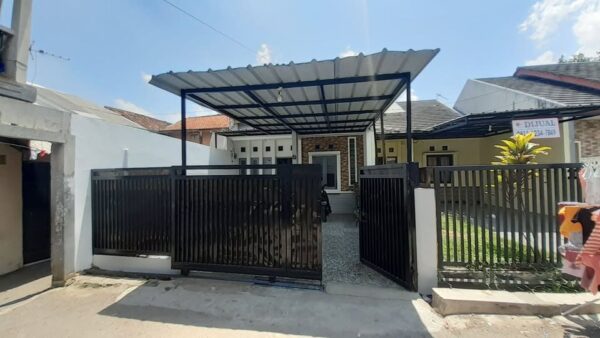 [RBT243] Rumah MURAH Siap Huni 3 Kamar Tidur di Cisaranten Arcamanik - Gambar 11