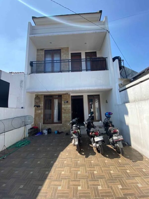 [RBT656] Rumah Siap Huni 2 Lantai di Cisaranten, Bandung - Gambar 2
