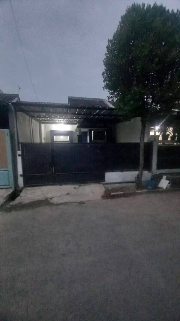 [RBT461] Dijual Rumah di Komplek Adipura Gedebage - Gambar 3