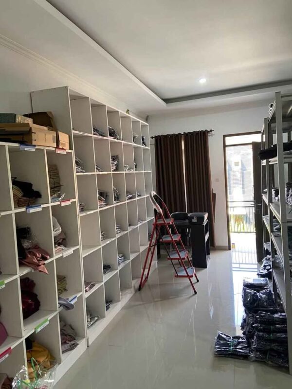 [RBT656] Rumah Siap Huni 2 Lantai di Cisaranten, Bandung - Gambar 5