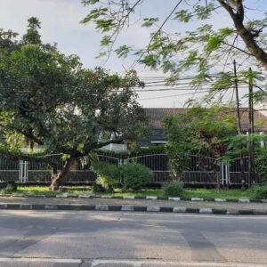 [RBT653] Rumah Luas 1 Lantai di Mainroad Arcamanik Endah - Cocok untuk Usaha & Hunian!