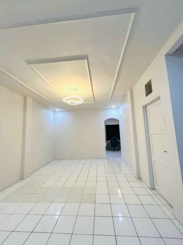 [RBT545] DIJUAL RUMAH BAGUS BARU RENOVASI POSISI HOOK DALAM PERUMAHAN EXCLUSIVE SOEKARNO HATTA RANCASARI CIPAMOKOLAN - Gambar 2
