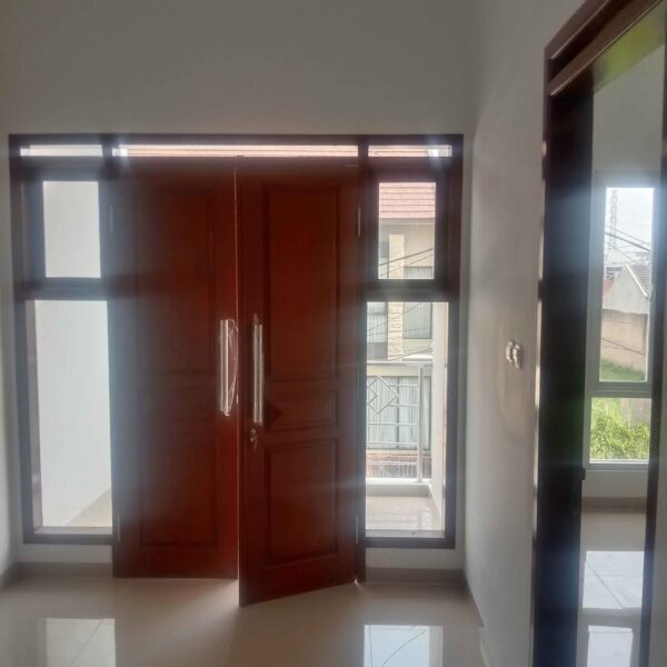 [RBT425] Rumah Baru Gaya Modern di Di cisaranten kulon Arcamanik, Bandung - Gambar 5