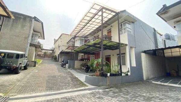 [RBT455] Rumah HOOK Semi Furnished di Cluster Padasuka KODYA Bandung - Gambar 7