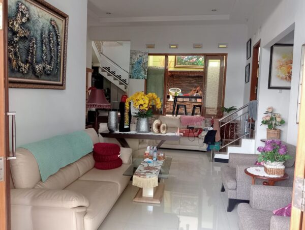 [RBT552] Dijual Rumah 2 Lantai Di Pasirhonje Padasuka Bandung - Gambar 2