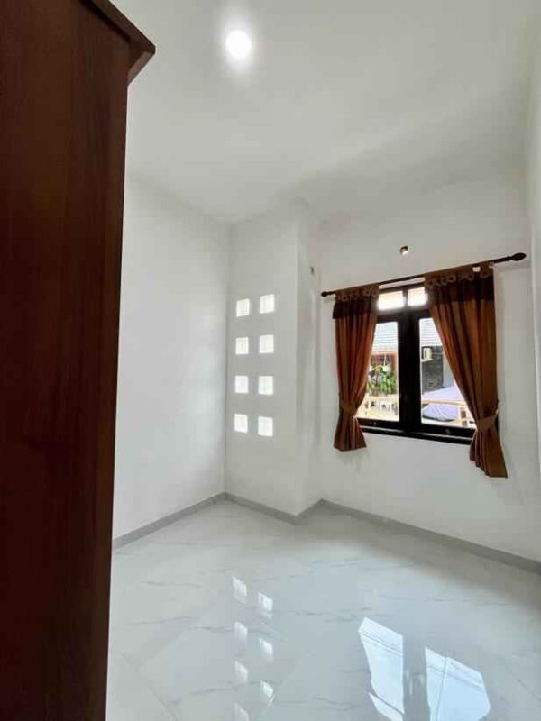 [RBT651] Rumah Nyaman & Siap Huni di Cluster Villa Arcamanik Townhouse - Gambar 4