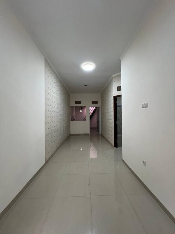 [RBT467] DIJUAL RUMAH SIAP HUNI DI ARCAMANIK DEKAT GRIYA ARCAMANIK BANDUNG - Gambar 10
