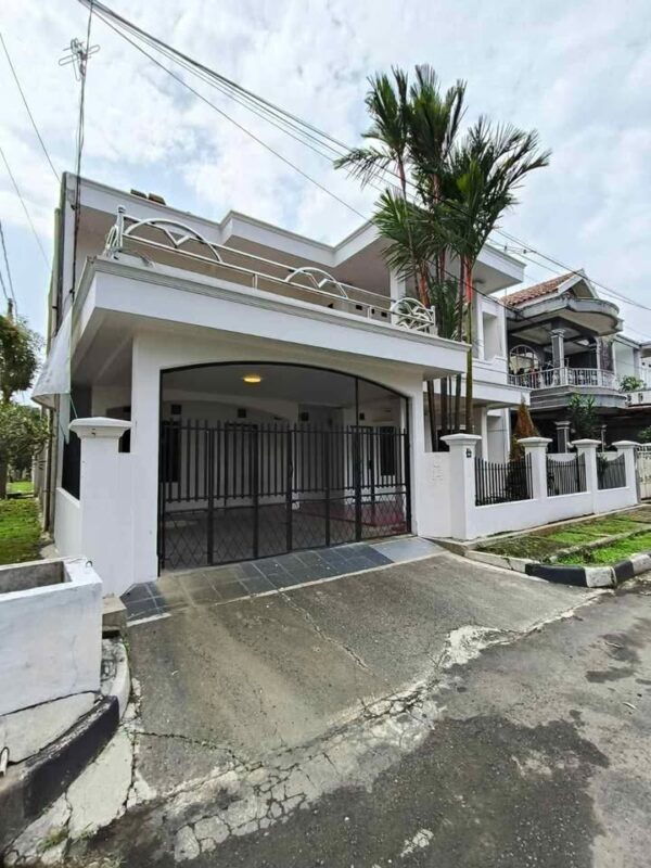 [RBT545] DIJUAL RUMAH BAGUS BARU RENOVASI POSISI HOOK DALAM PERUMAHAN EXCLUSIVE SOEKARNO HATTA RANCASARI CIPAMOKOLAN - Gambar 5