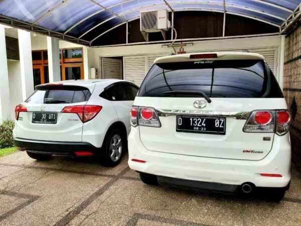 [RBT653] Rumah Luas 1 Lantai di Mainroad Arcamanik Endah - Cocok untuk Usaha & Hunian! - Gambar 9