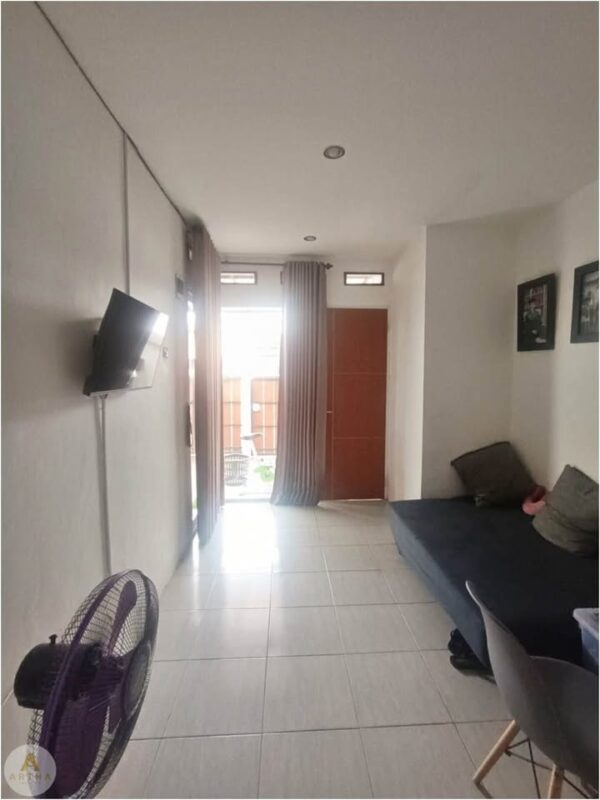 [RBT607] Dijual Rumah Minimalis Ciwastra dekat Exit Tol Gedebage Semi Furnished Kitchen Set - Gambar 5