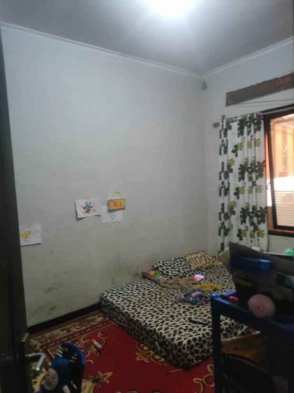 [RBT649] Rumah 2 Lantai di Komplek Baturaden Ciwastra, Kota Bandung - Gambar 3