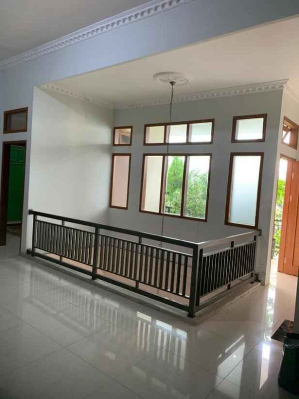 [RBT647] Rumah 2 Lantai Siap Huni di Permata Tamansari Arcamanik, Kota Bandung - Gambar 9