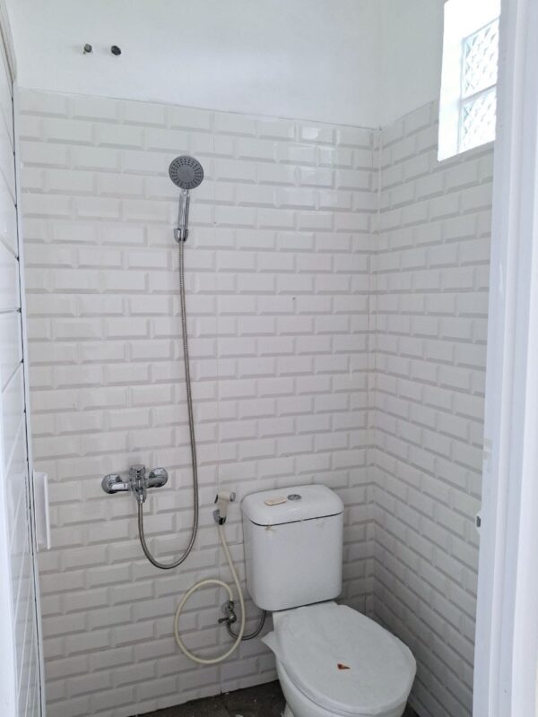 Kinanti House Jatihandap - Gambar 8